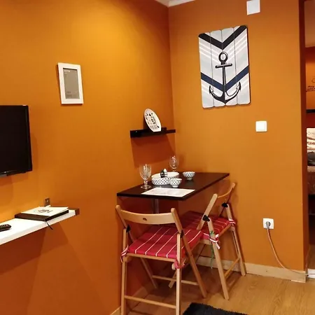 Cozy Studio D Apartment